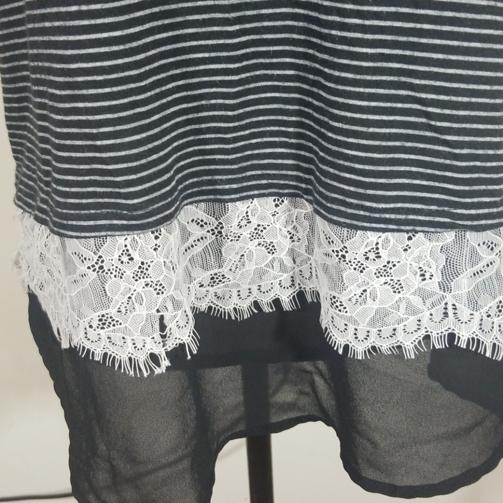 BOBEAU STRIPED SHORT SLEEVES TOP💥 - Picture 3 of 10